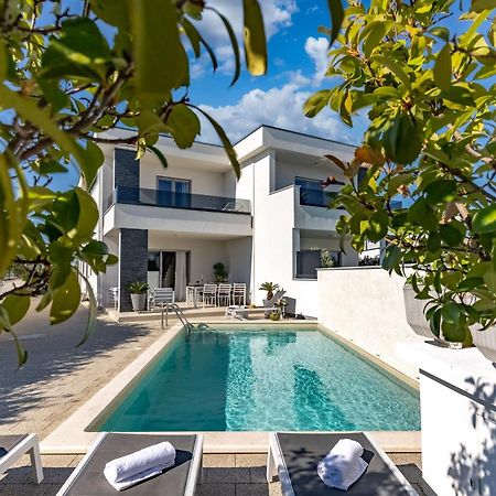 Holiday Home Ventum Шибеник Экстерьер фото